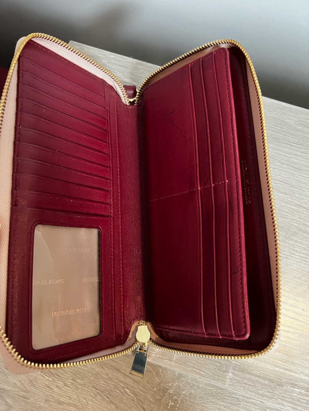 Michael Kors Blush Pink Floral Zip Wallet with Gold Logo - Picture 4 of 6